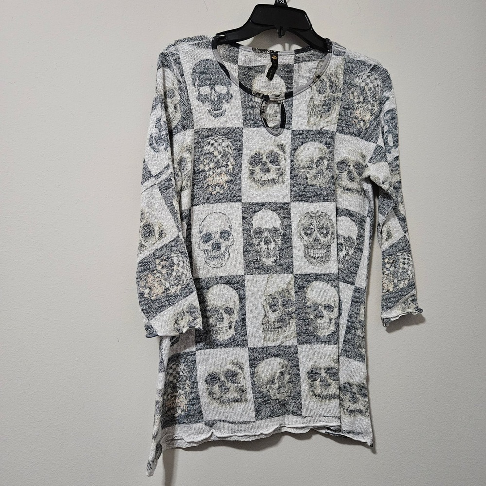 Casa Lee Womens Skull Print Keyhole Knit Top Black White Goth Metallic Large 909